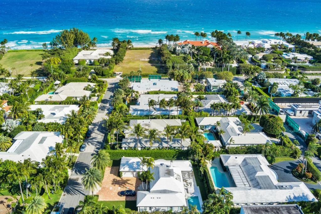 216 Sandpiper Drive, Palm Beach, FL 33480 Photo