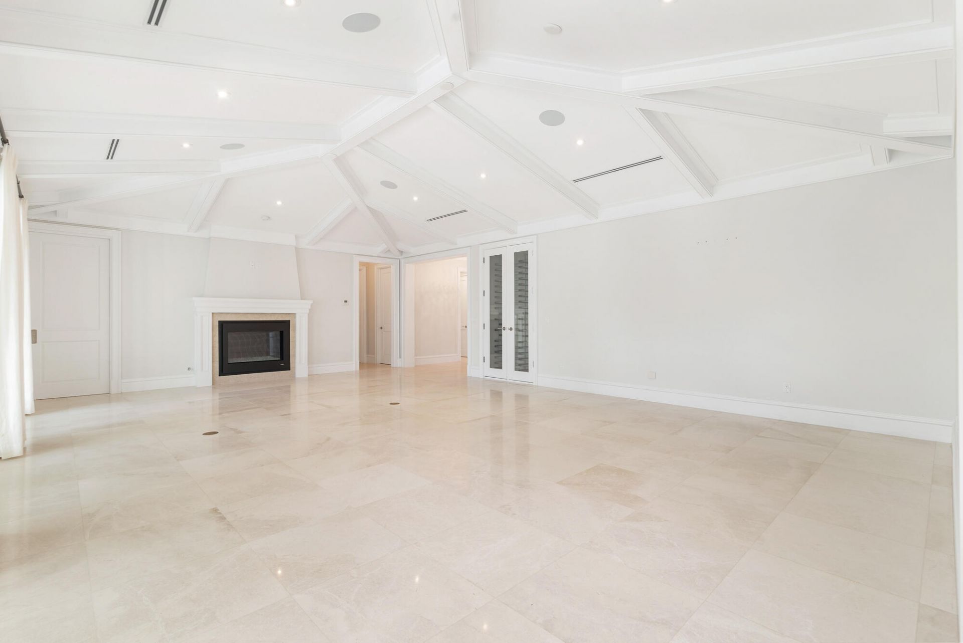 216 Sandpiper Drive, Palm Beach, FL 33480 Photo