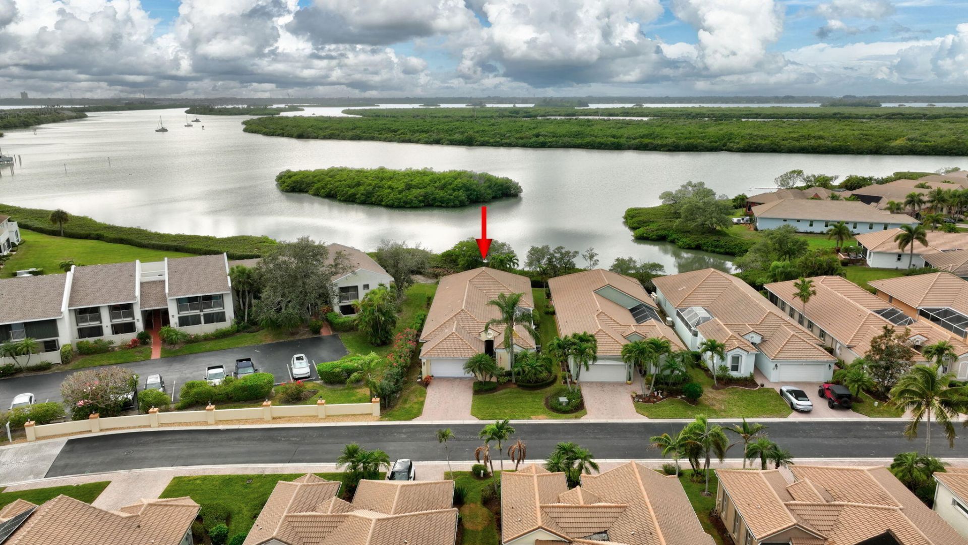 3305 Caracal Drive, Fort Pierce, FL 34949 Photo