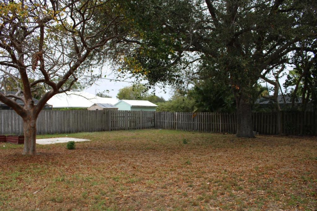 2533 SE Grand Drive, Port Saint Lucie, FL 34952 Photo