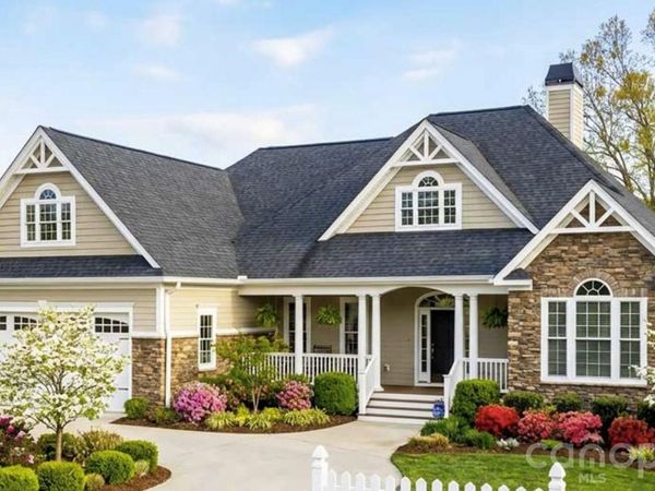 1045 Table View Drive , Morganton, NC 28655