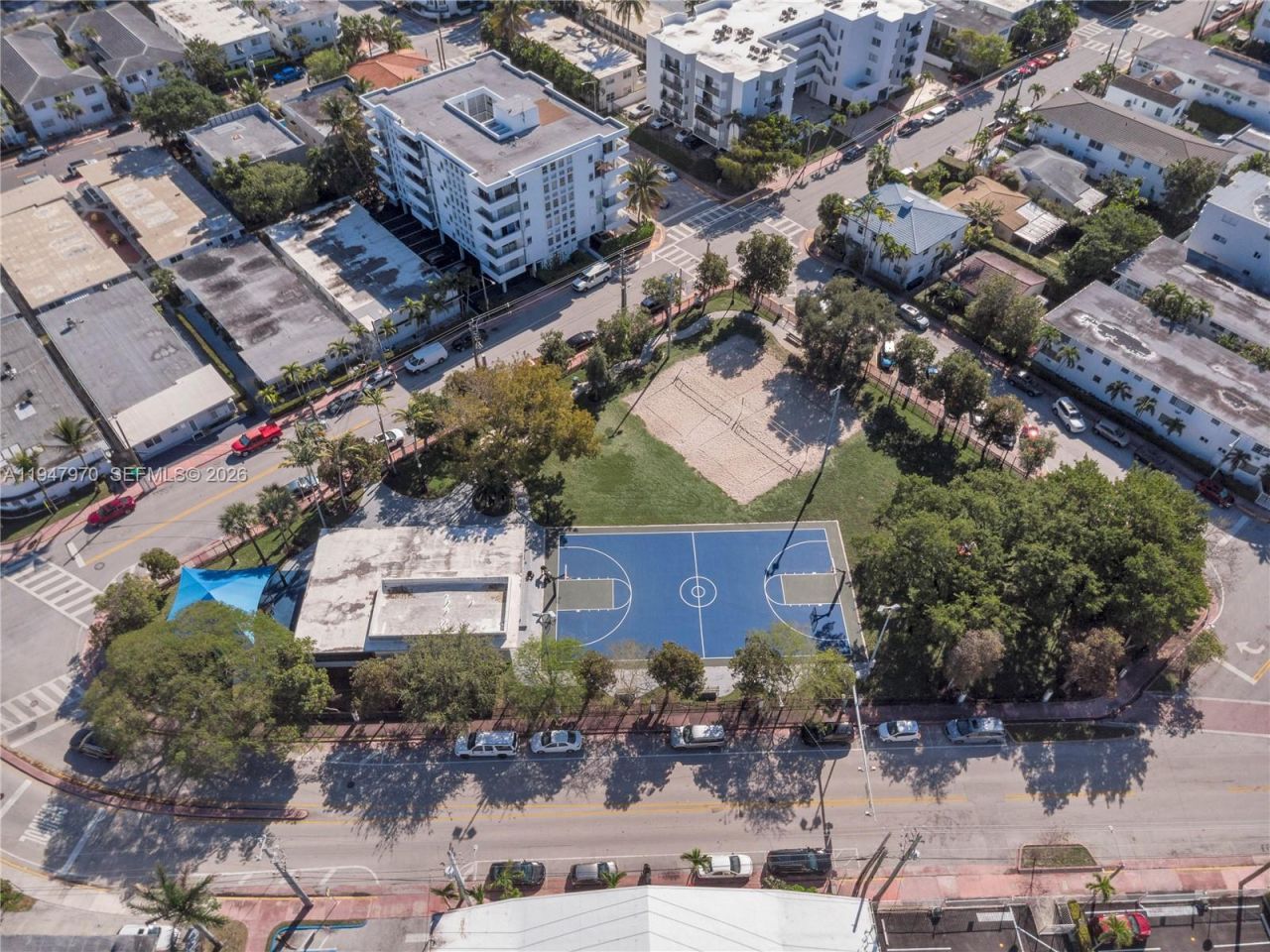 7925 Carlyle Ave, Unit 402, Miami Beach, FL 33141 Photo