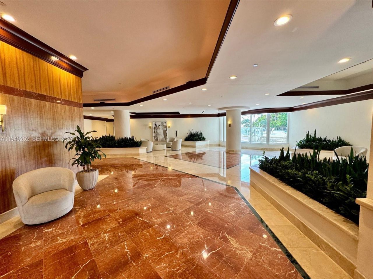 8925 Collins Ave, Unit 9G, Surfside, FL 33154 Photo