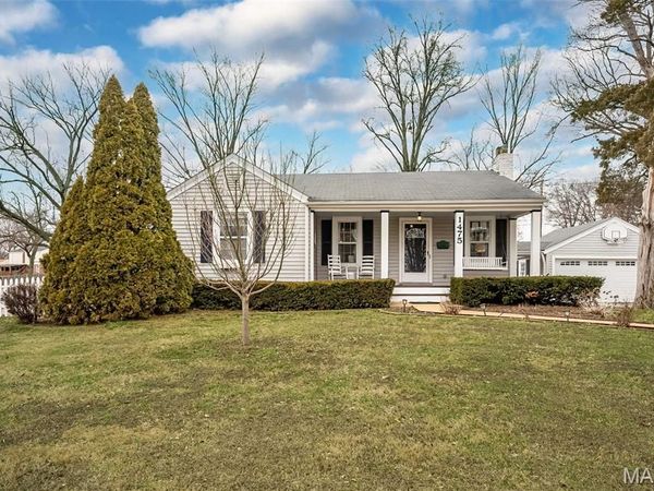 1475 Saint Catherine Street, Florissant, MO 63033