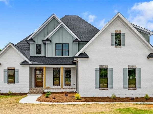 2015 Bob Jessup Drive, Greensboro, NC 27455