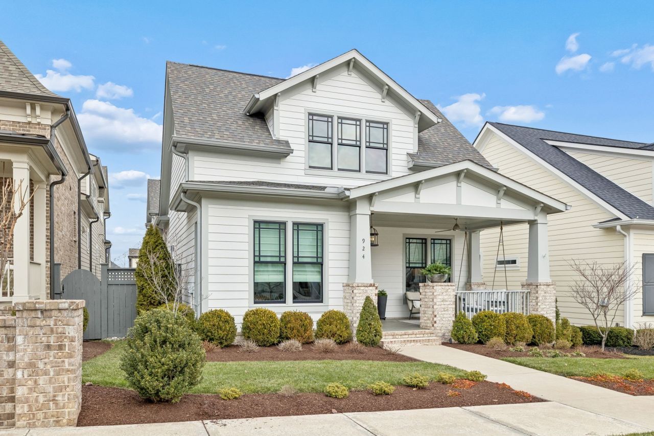 924 Cheltenham Ave, Franklin, TN 37064 Main Photo