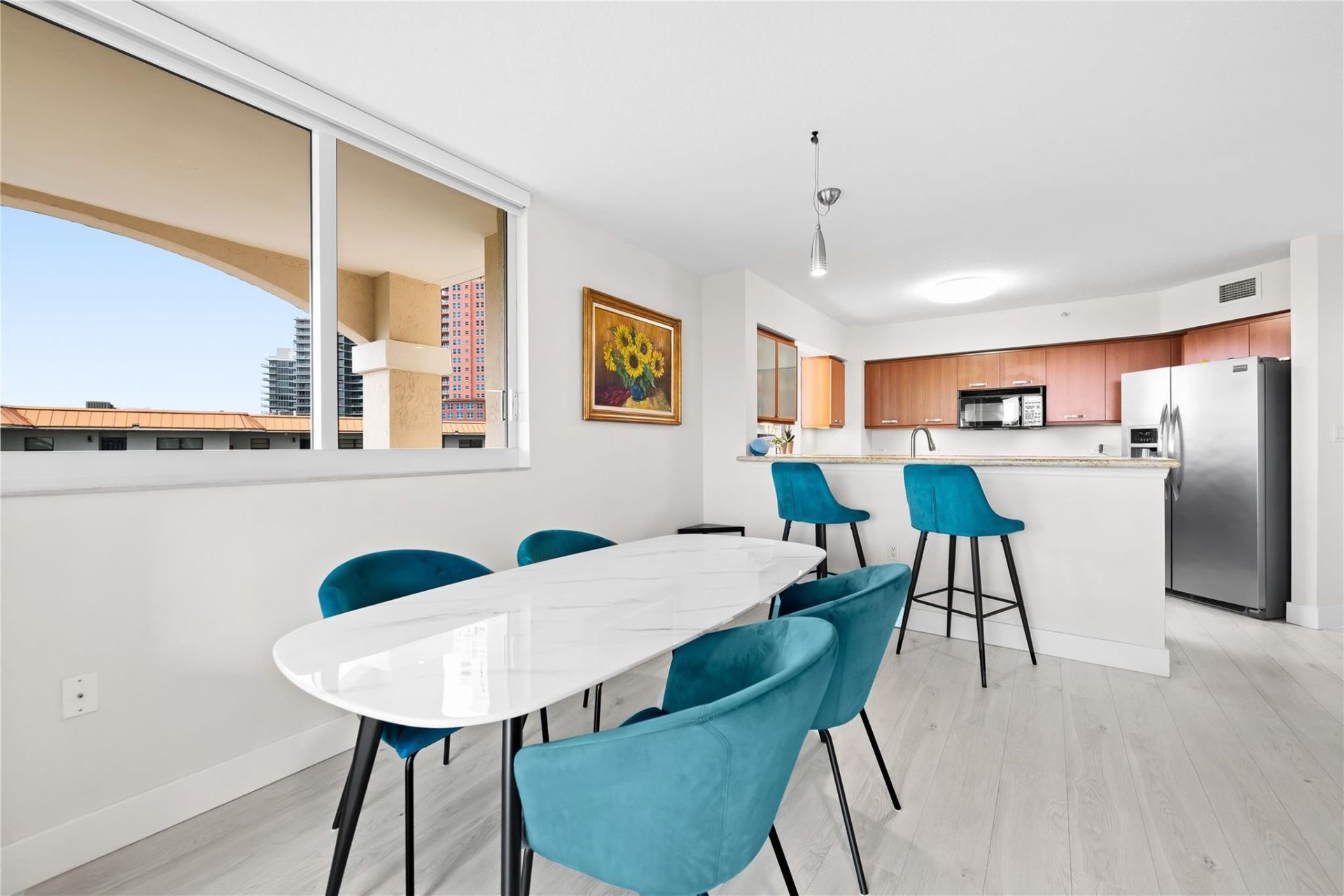 2011 N Ocean Boulevard, Unit 504, Fort Lauderdale, FL 33305 Photo