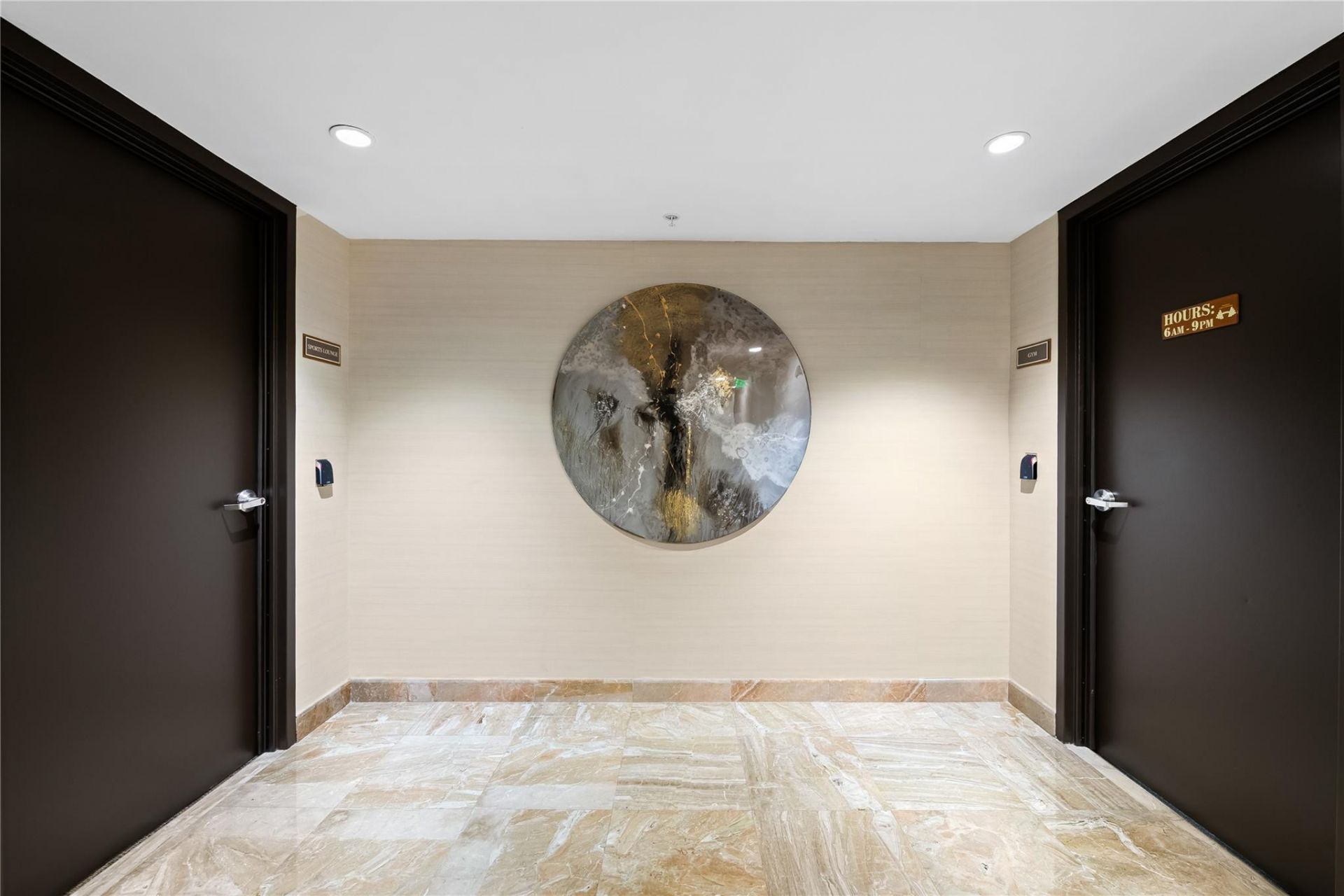 2011 N Ocean Boulevard, Unit 504, Fort Lauderdale, FL 33305 Photo