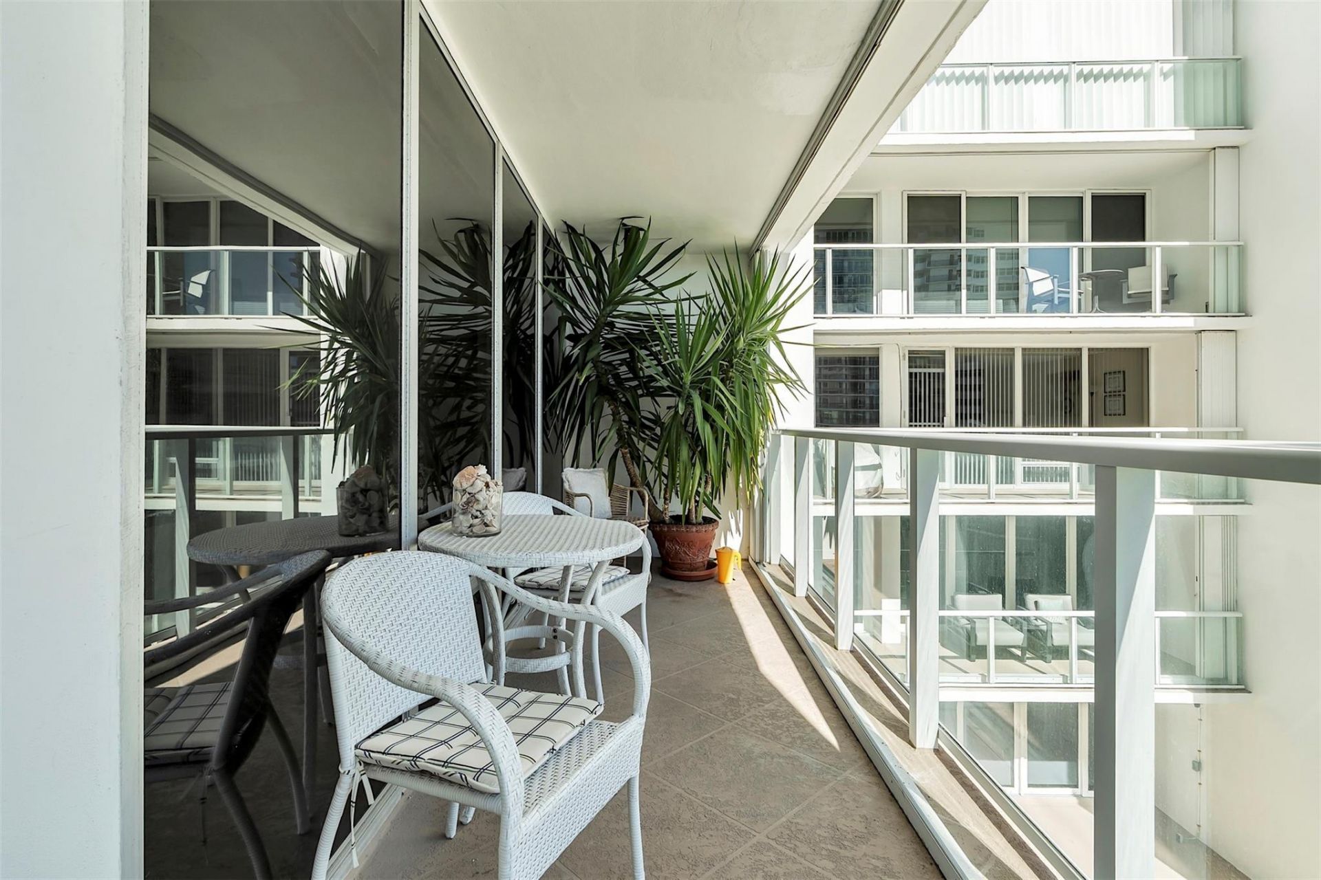 4300 N Ocean Boulevard, Unit 4F, Fort Lauderdale, FL 33308 Photo