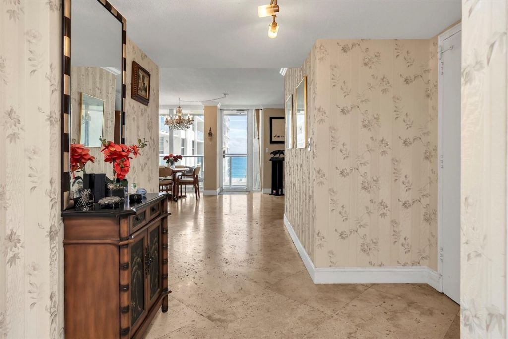 4300 N Ocean Boulevard, Unit 4F, Fort Lauderdale, FL 33308 Photo