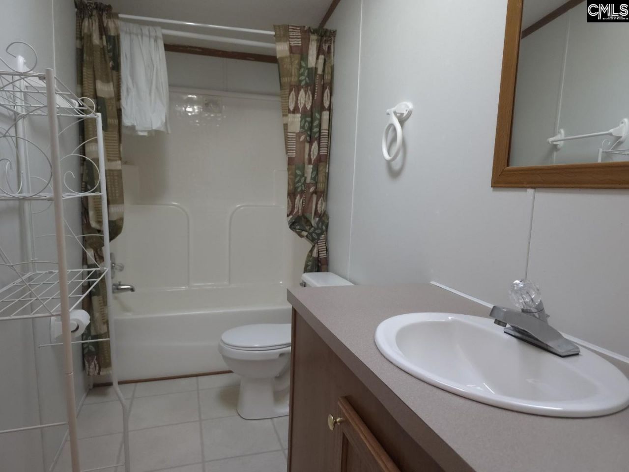 307 Tom Adams Road  Photo 20