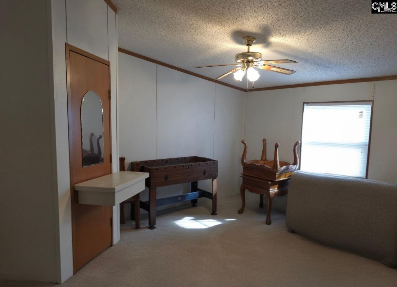 307 Tom Adams Road  Photo 21