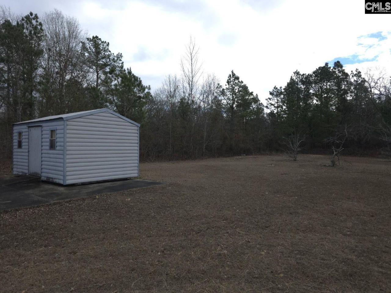 307 Tom Adams Road  Photo 33