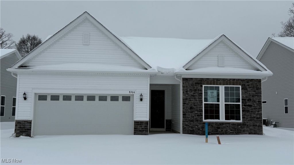 8304 Clydesdale Drive, Mentor, OH 44060 Main Photo