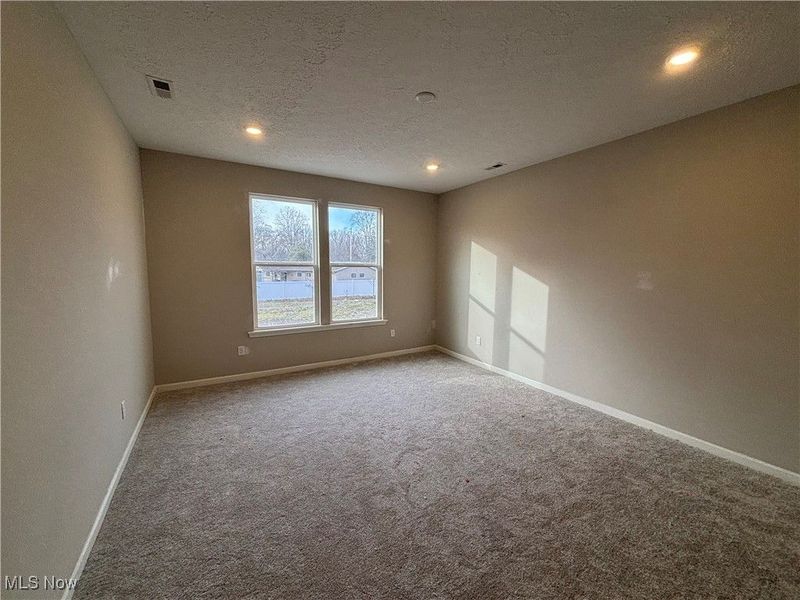 8304 Clydesdale Drive, Mentor, OH 44060 Photo 6