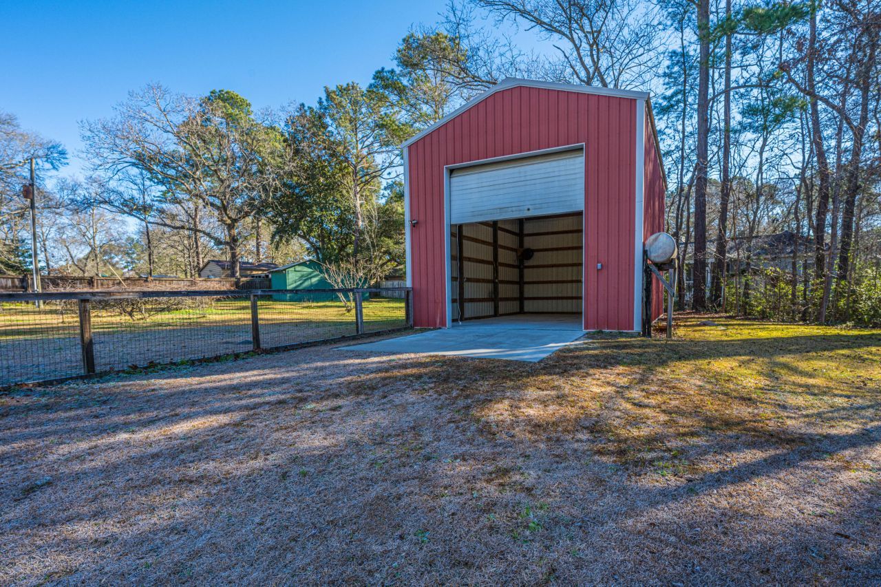 325 Linden Court Photo 48