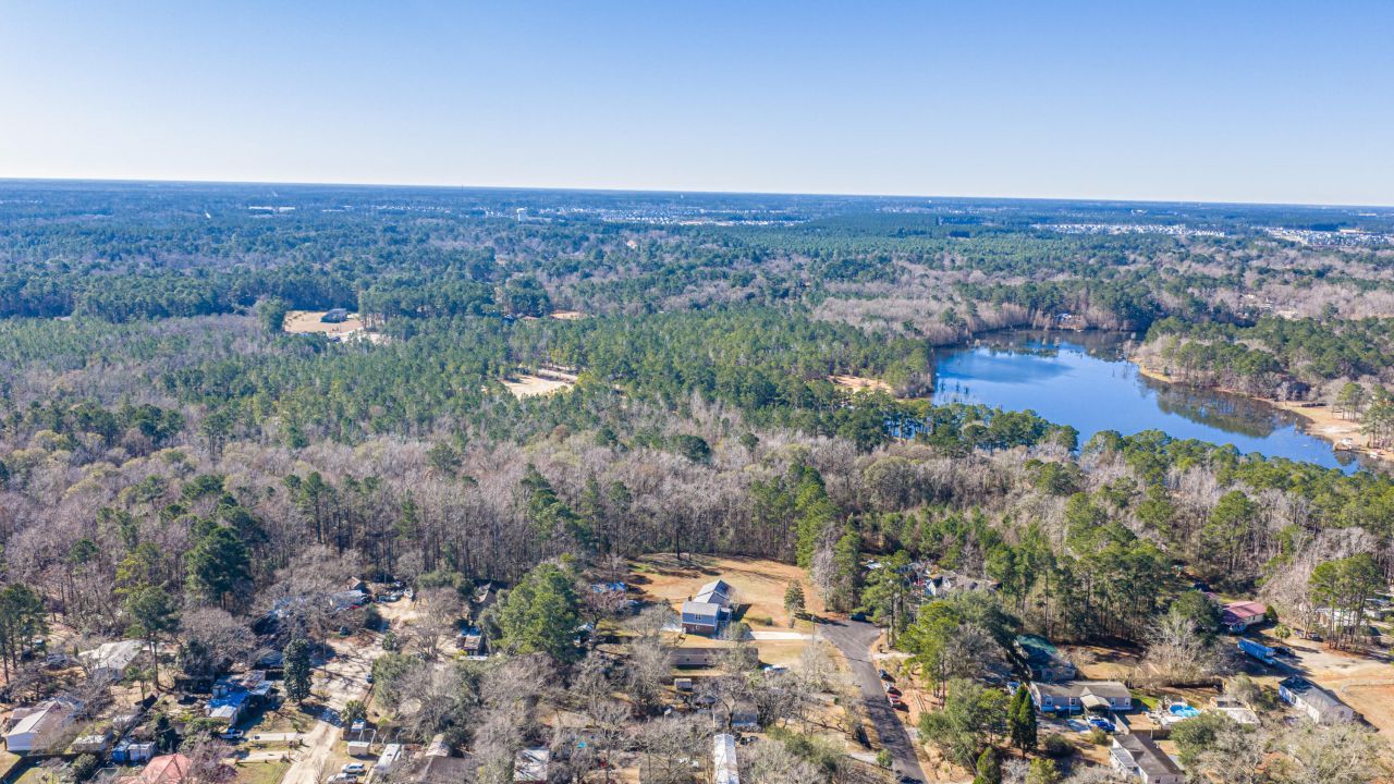 325 Linden Court Photo 72