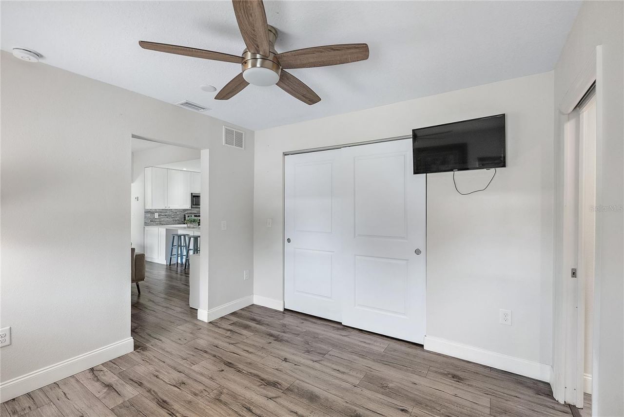 6631 Bougainvilla Avenue S, Saint Petersburg, FL 33707 Photo