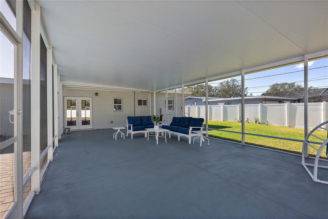 6631 Bougainvilla Avenue S, Saint Petersburg, FL 33707 Photo