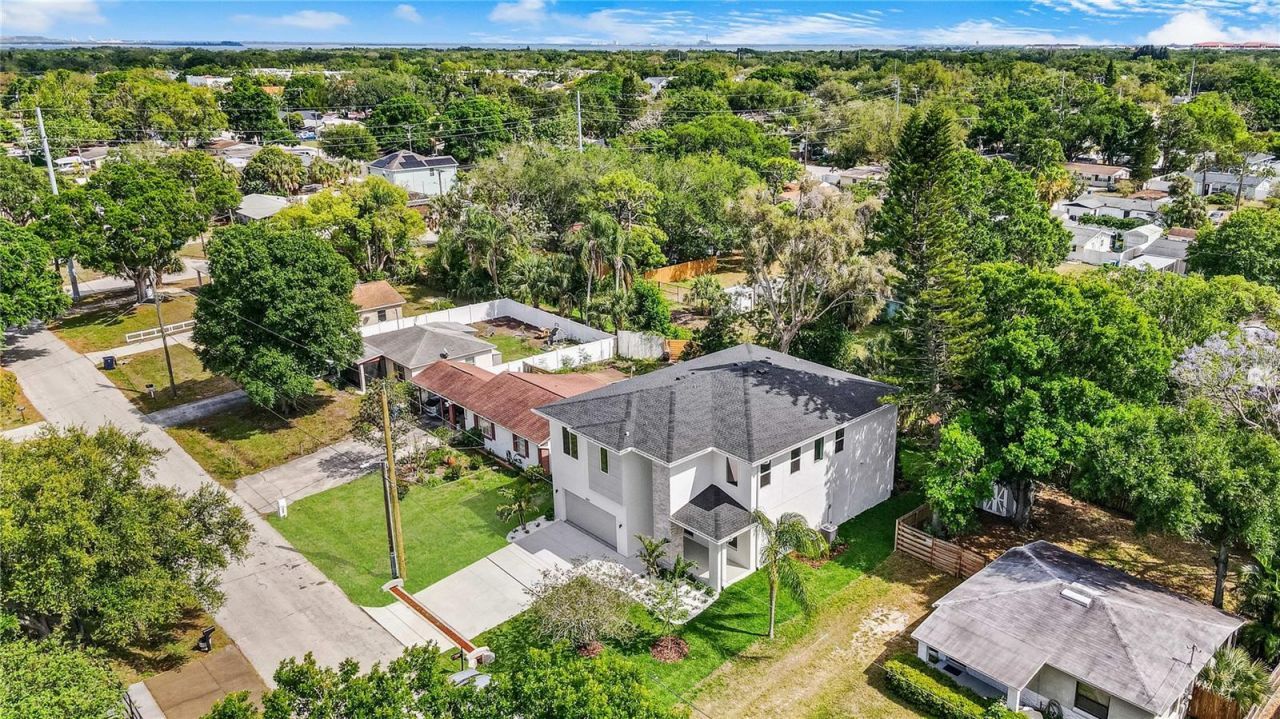 3310 W Rogers Avenue, Tampa, FL 33611 Photo