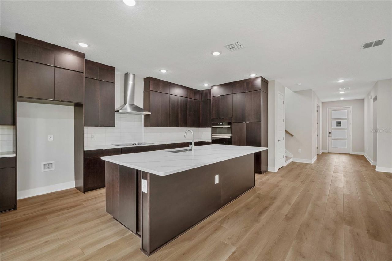 3310 W Rogers Avenue, Tampa, FL 33611 Photo