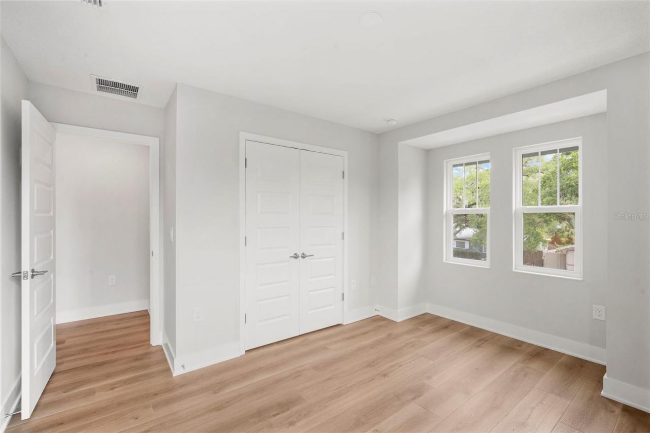 320 43rd Avenue N, Saint Petersburg, FL 33703 Photo