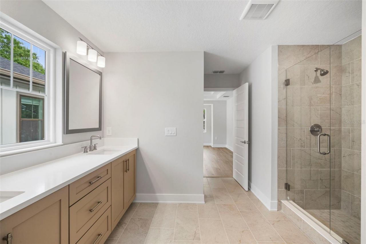 320 43rd Avenue N, Saint Petersburg, FL 33703 Photo