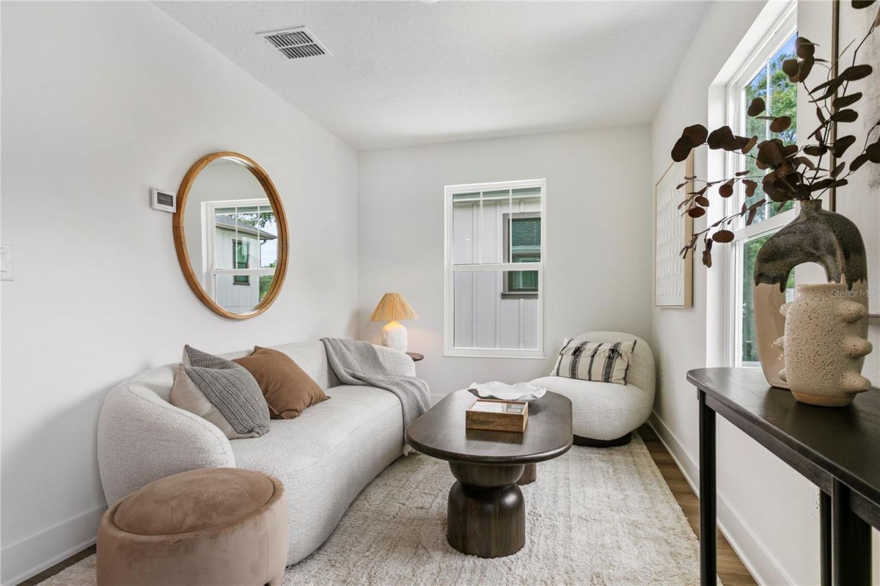 320 43rd Avenue N, Saint Petersburg, FL 33703 Photo