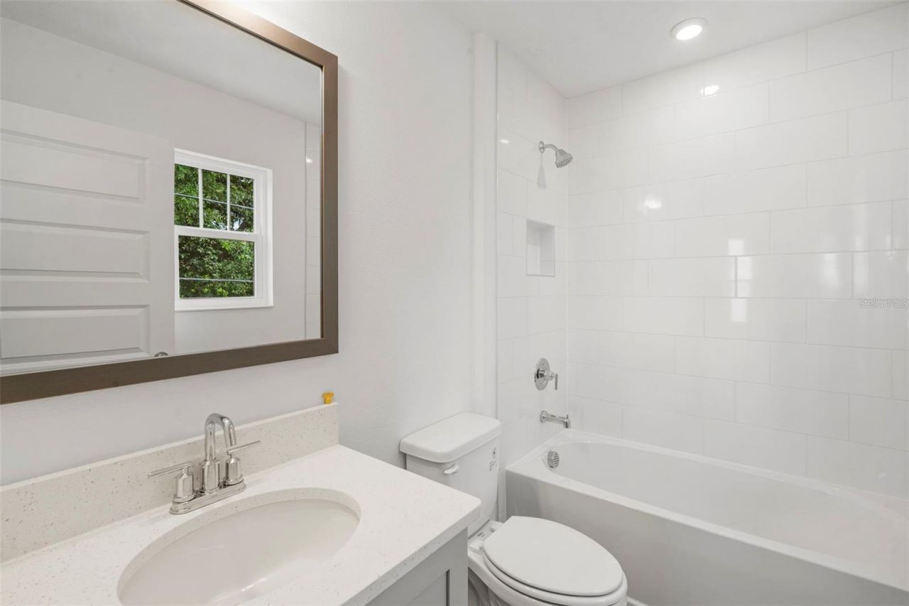 320 43rd Avenue N, Saint Petersburg, FL 33703 Photo