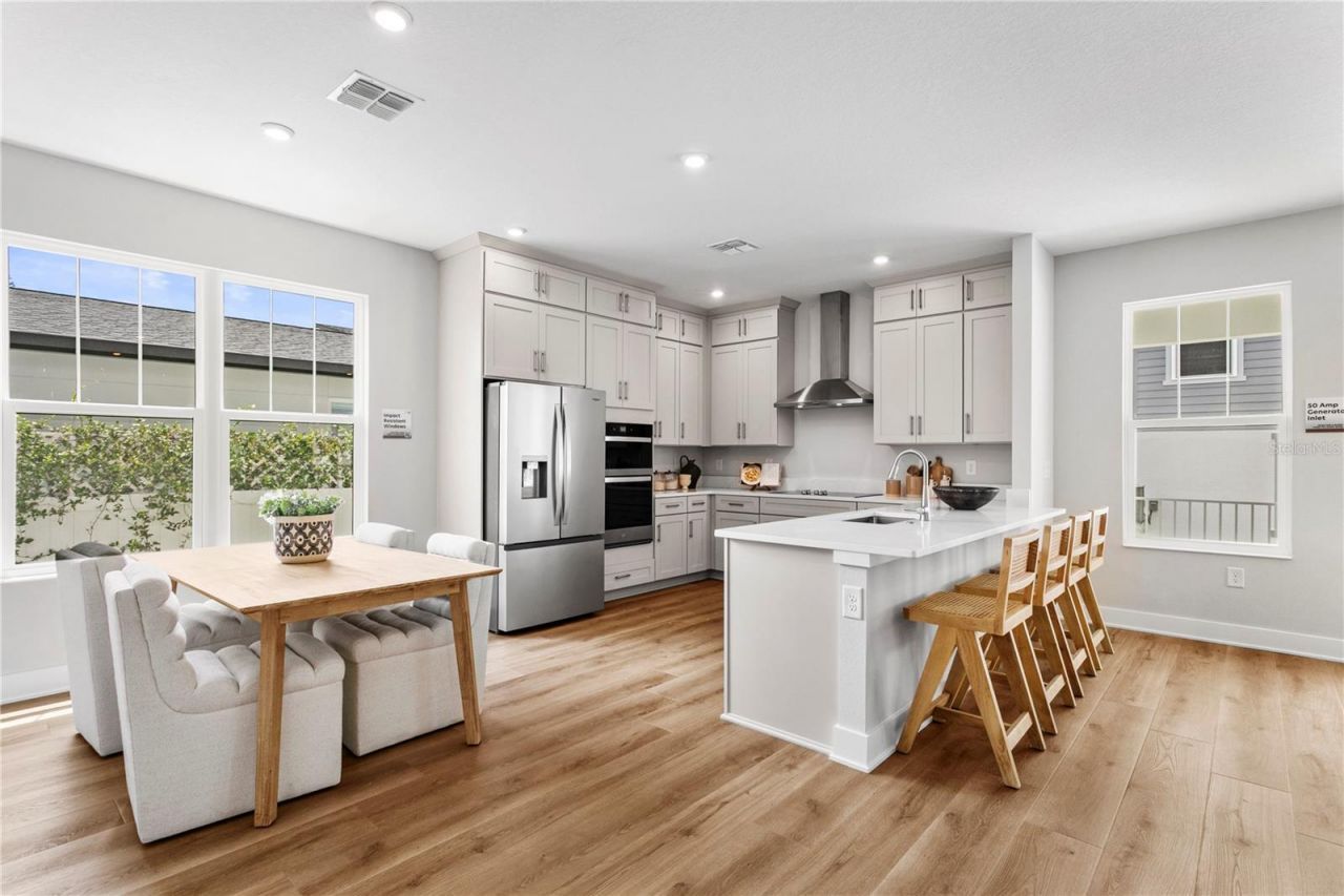 320 43rd Avenue N, Saint Petersburg, FL 33703 Photo
