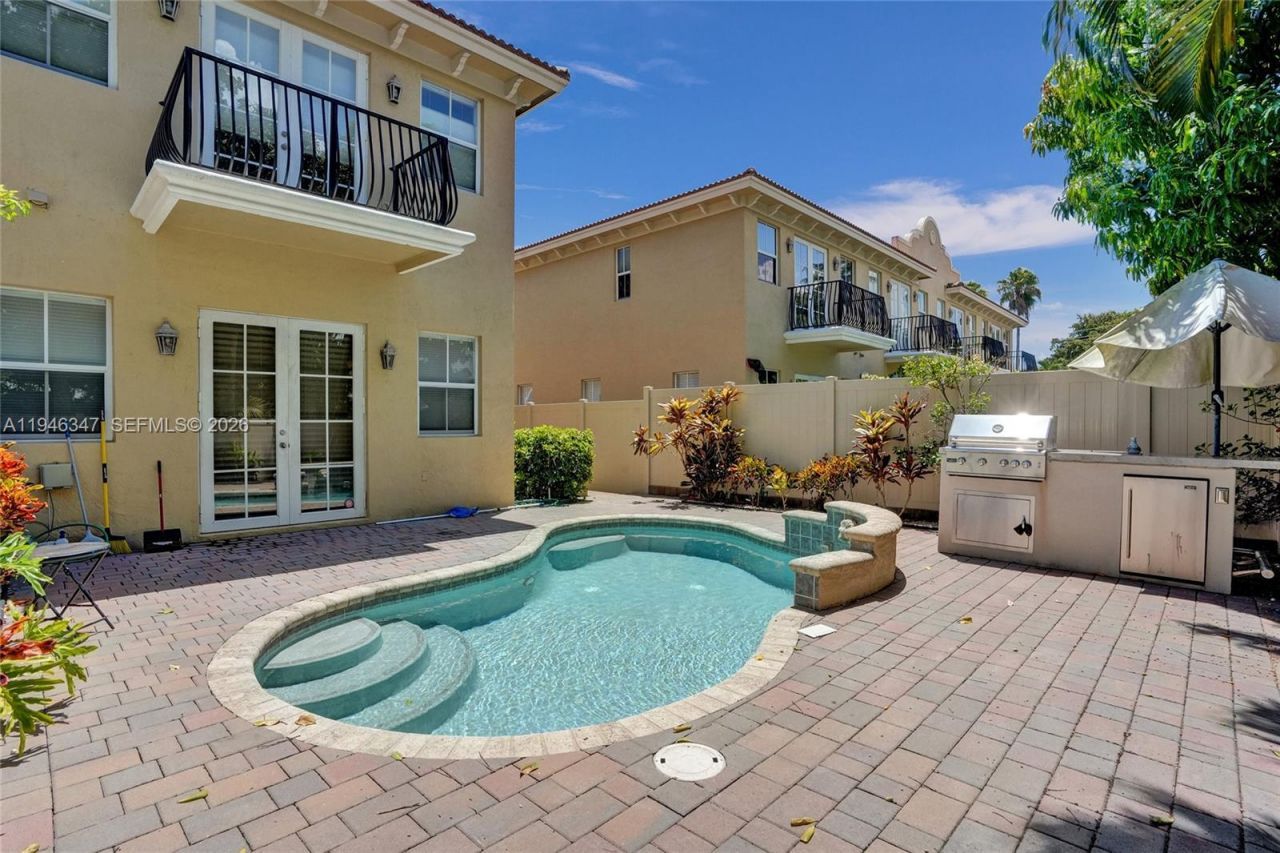 1115 NE 14th Ave, Fort Lauderdale, FL 33304 Photo