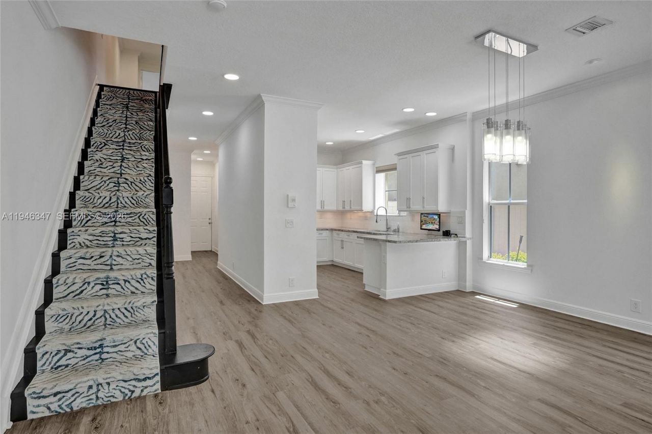 1115 NE 14th Ave, Fort Lauderdale, FL 33304 Photo