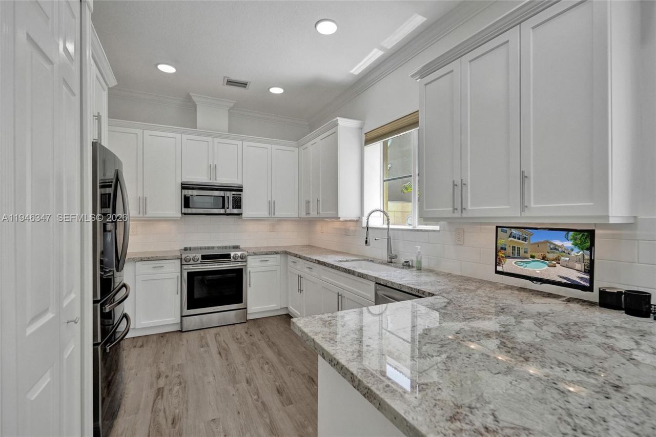 1115 NE 14th Ave, Fort Lauderdale, FL 33304 Photo