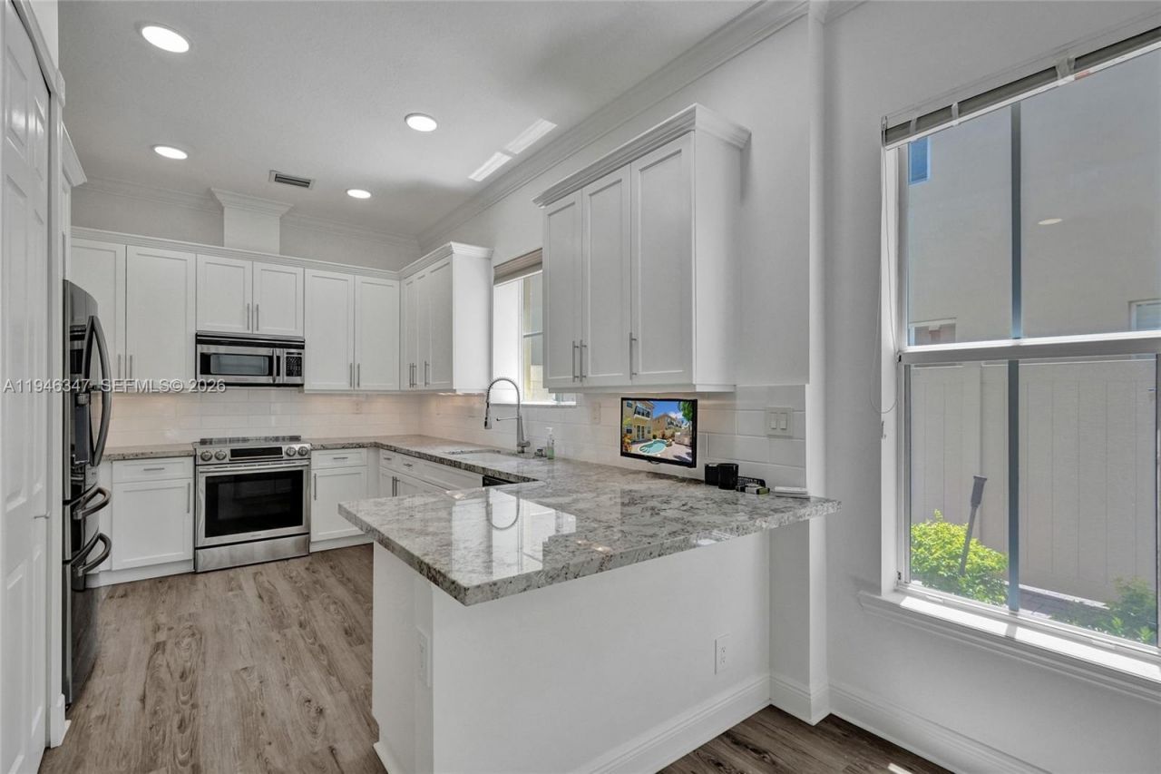 1115 NE 14th Ave, Fort Lauderdale, FL 33304 Photo