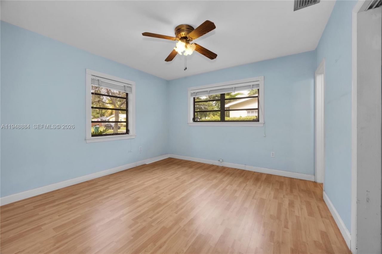 8115 SW 63rd Pl, Miami, FL 33143 Photo