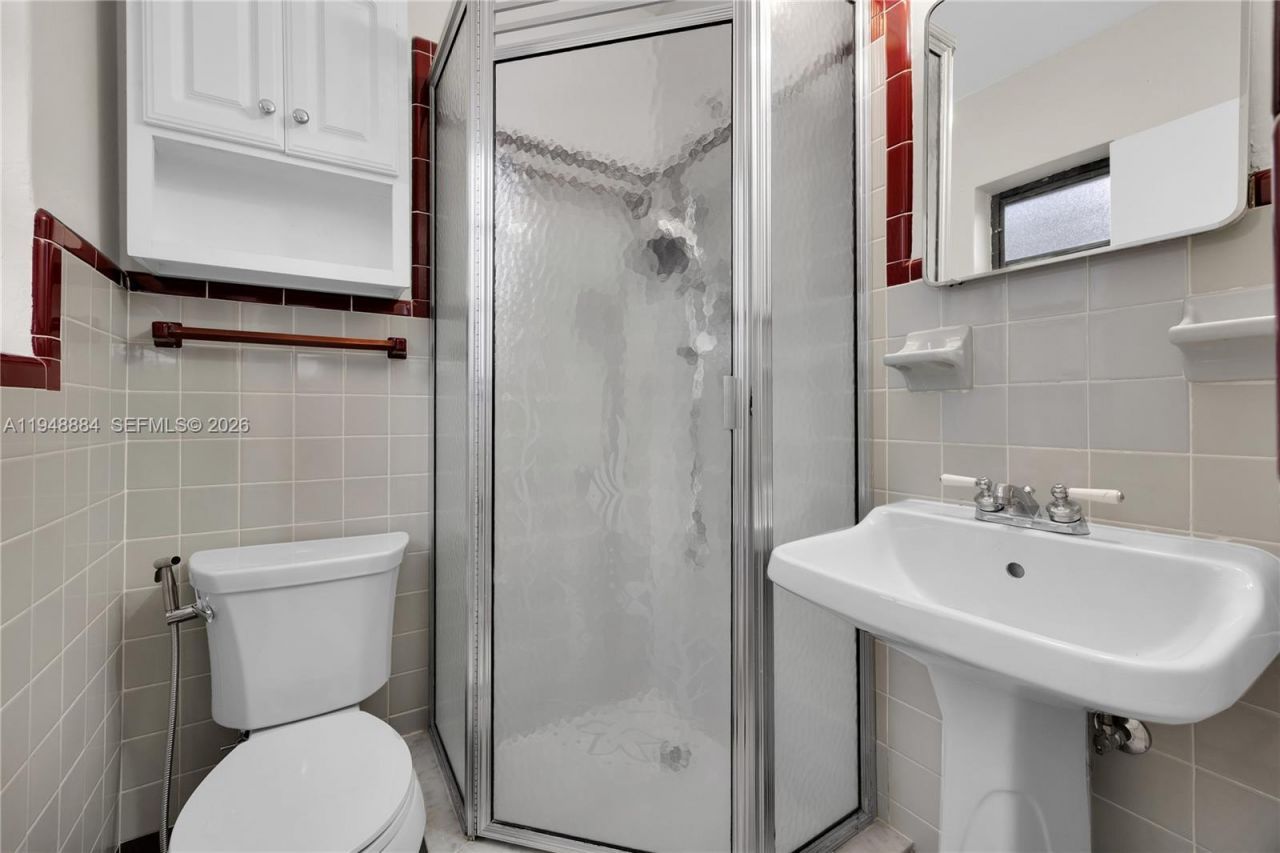 8115 SW 63rd Pl, Miami, FL 33143 Photo