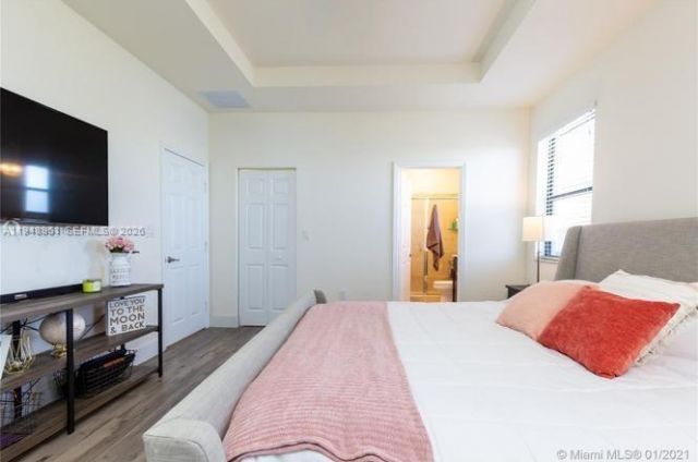 10034 W 32nd Ln, Hialeah, FL 33018 Photo