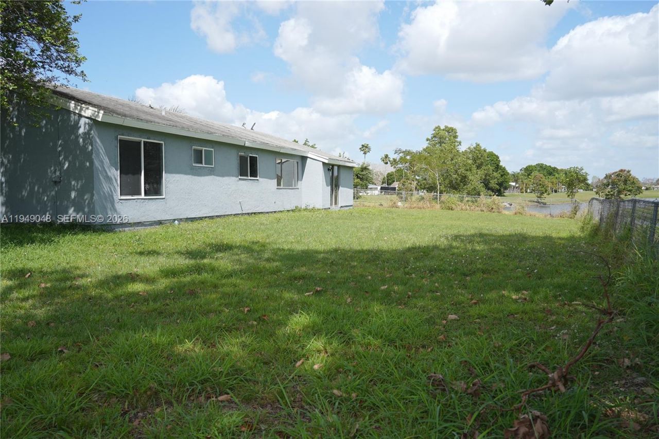3311 SW Ensley Ct, Port Saint Lucie, FL 34953 Photo