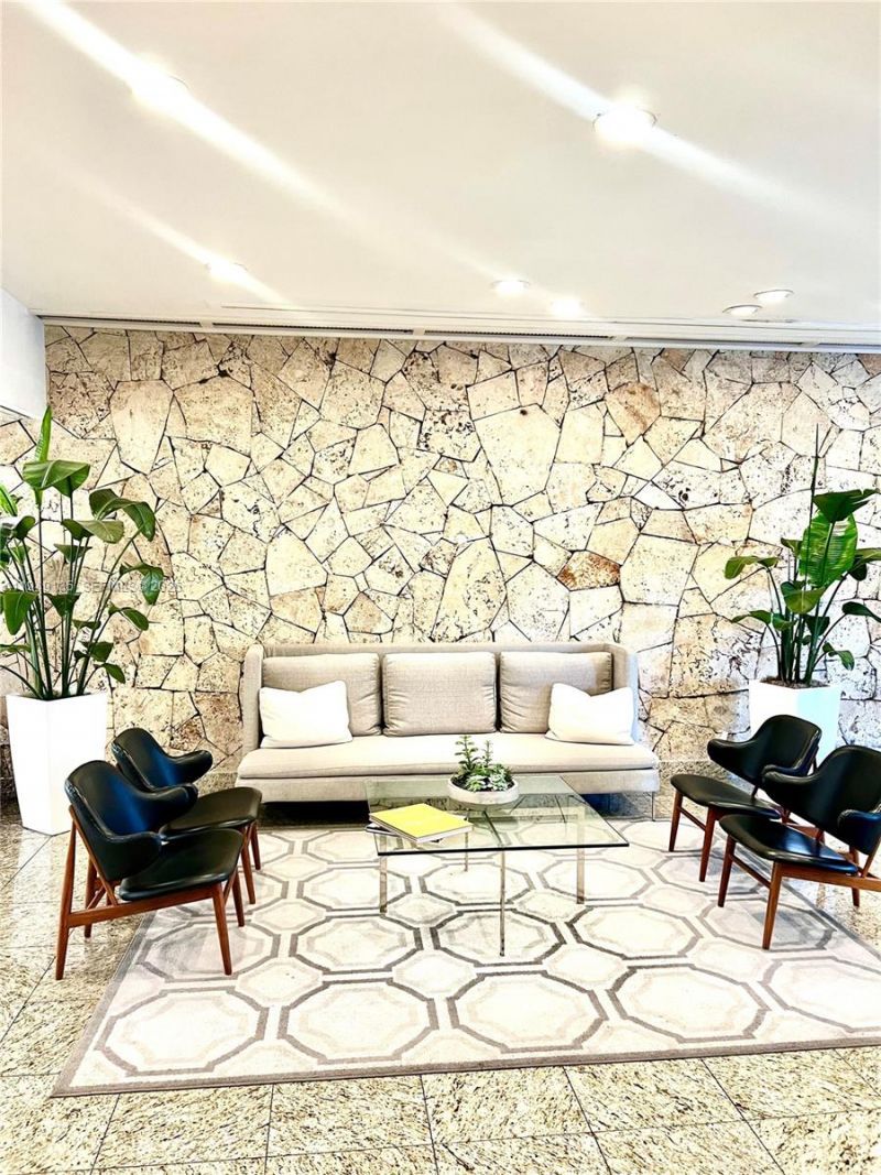 780 NE 69th St , Unit 504, Miami, FL 33138 Photo