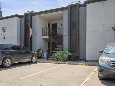 4323 Brown Street, Unit 139, Dallas, TX 75219