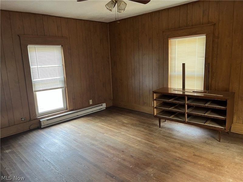 329 S Market Street, Amsterdam, OH 43903 Photo 10