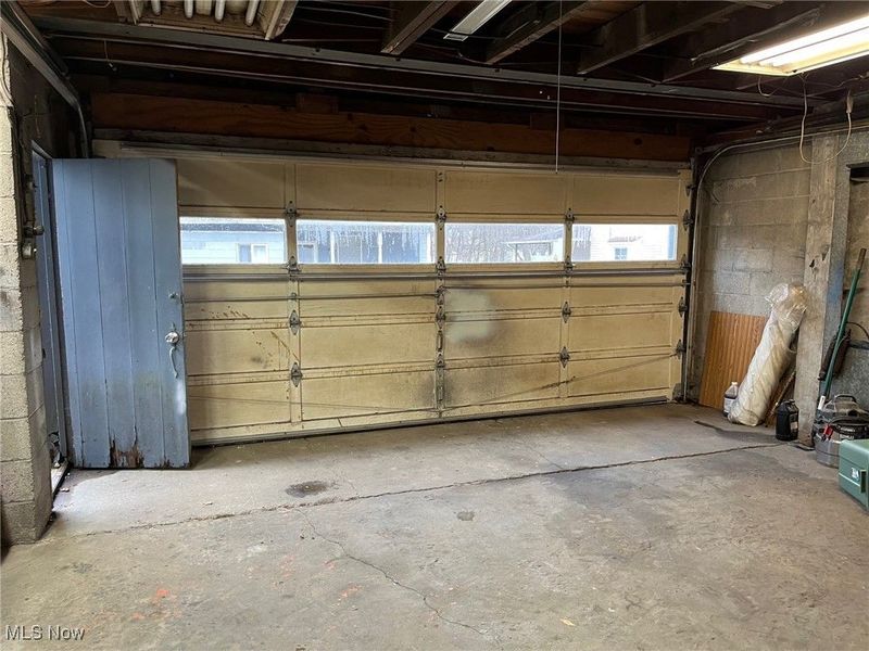 329 S Market Street, Amsterdam, OH 43903 Photo 3