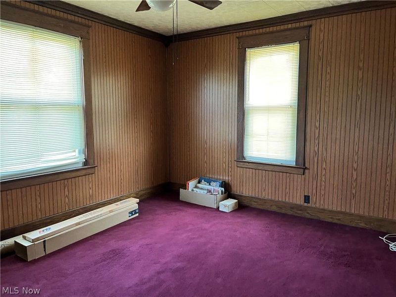 329 S Market Street, Amsterdam, OH 43903 Photo 5