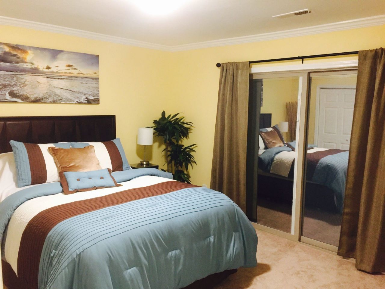 2000 Greens Blvd. Photo 13