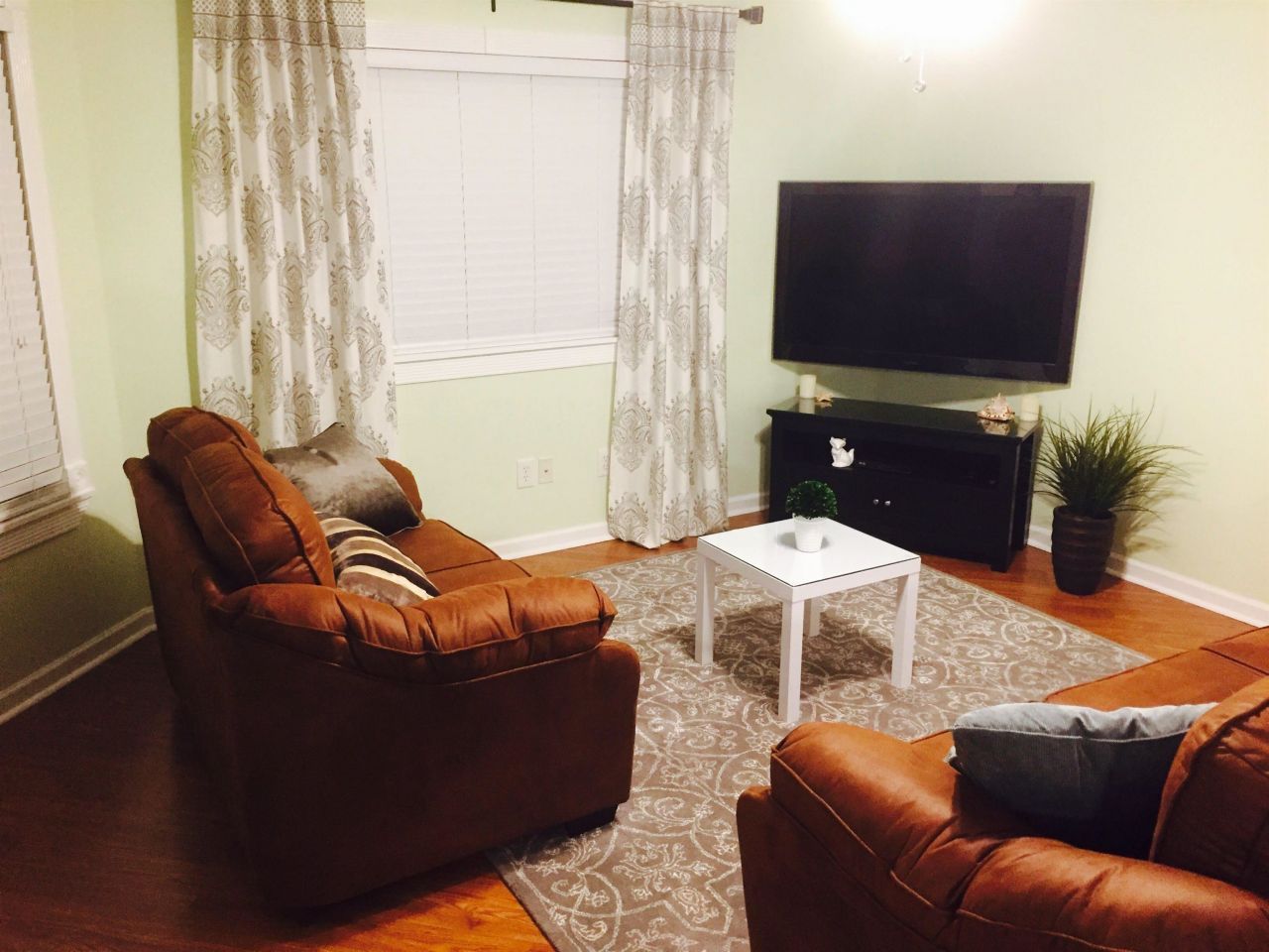 2000 Greens Blvd. Photo 2