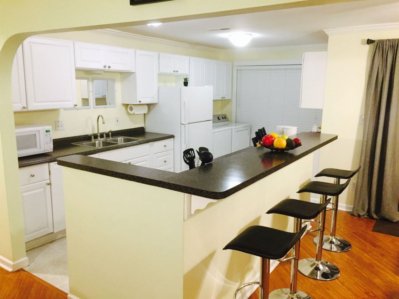 2000 Greens Blvd. Photo 5