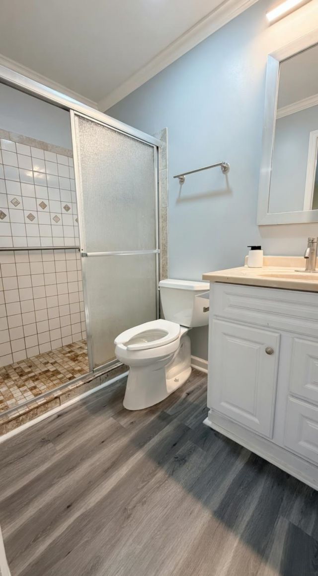 2000 Greens Blvd. Photo 8