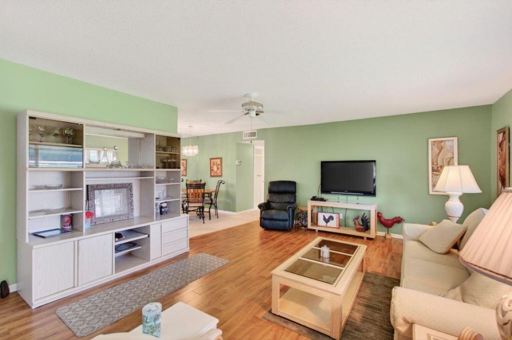 417 High Point Boulevard, Unit D, Delray Beach, FL 33445 Photo