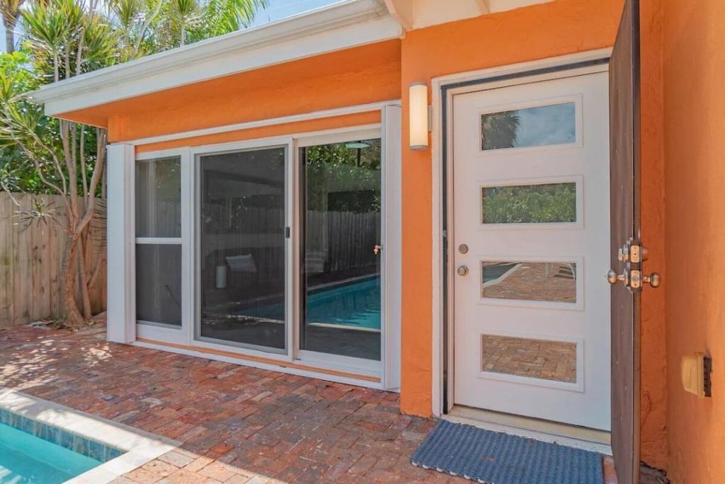 616 Claremore Drive, West Palm Beach, FL 33401 Photo