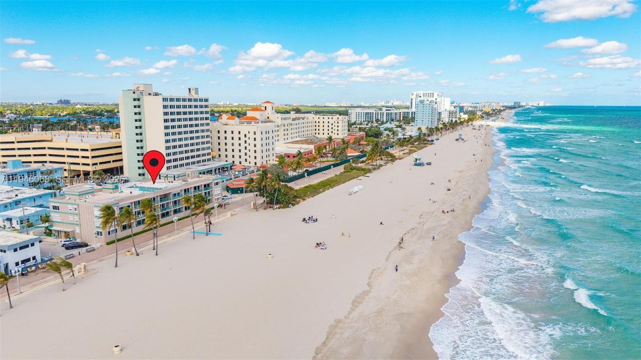 201 Van Buren St, Unit 205, Hollywood, FL 33019 Photo